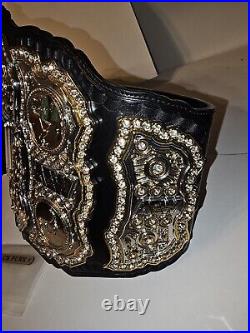 AEW Official Replica World Championship Replica Belt