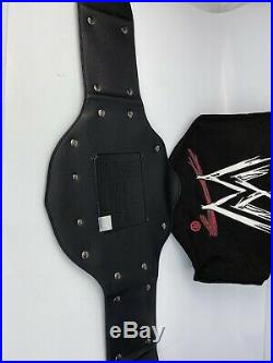 Official WWE World Heavyweight Championship Replica 2006 Title Belt With Bag